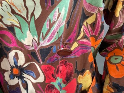 UNGARO Parallèle 
Cotton ensemble with a...