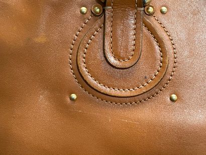 CHLOE
Beige leather bag, 35 cm, double handles,...