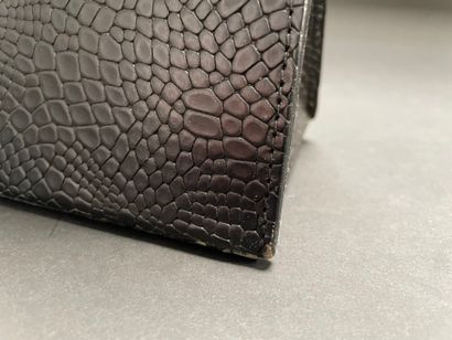 KENZO
21-cm bag made of reptile-embossed...