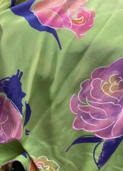 Emmanuel UNGARO 
Set including two silk crepe...