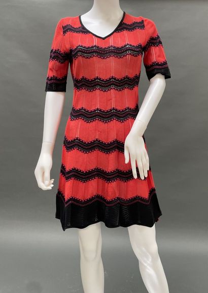 MISSONI
Knit dress in red and navy blue tones,...