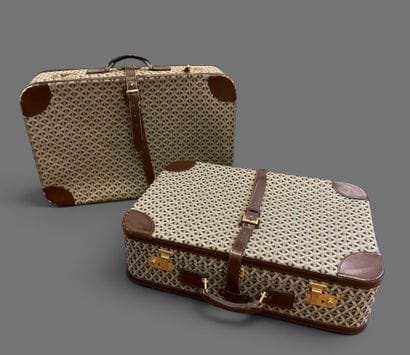GOYARD
Set of 2 suitcases made of brown leather...