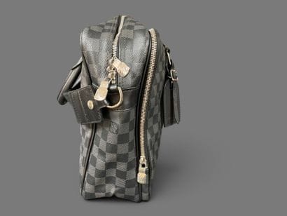 Louis VUITTON circa 2017 

