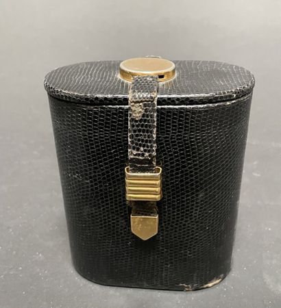BACCARAT for GUERLAIN
Travel spray bottle...