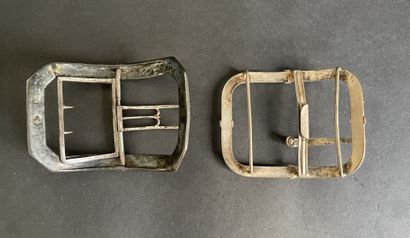 Set of six metal belt buckles, including...