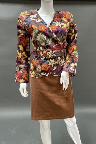 UNGARO Parallèle 
Cotton ensemble with a...
