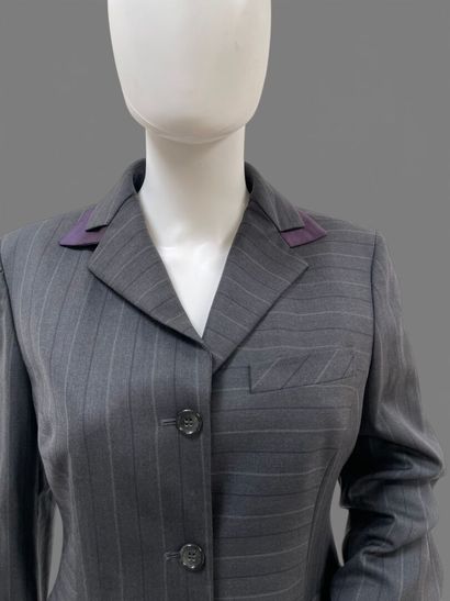 ETRO 
Gray wool suit with light gray and...