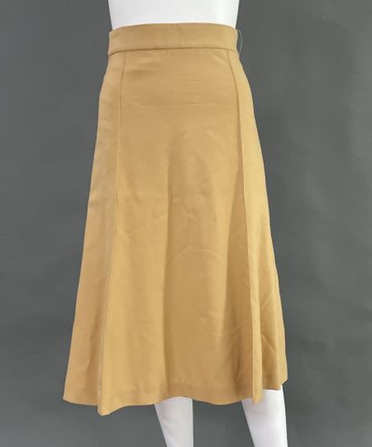 CHLOE
High-waisted trapeze skirt in beige...