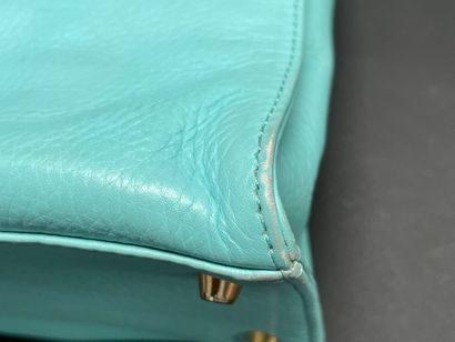 Gianni VERSACE and ANONYMOUS
Set of two bags:
-...