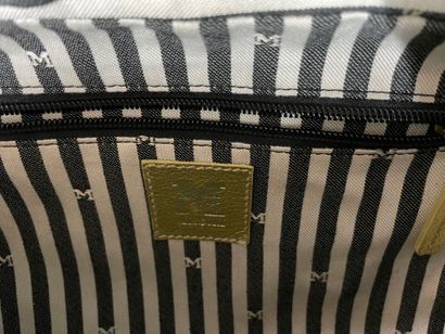 MISSONI
Nunoo Bag, 28 cm, white and gold...