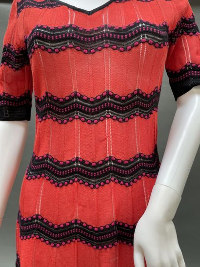 MISSONI
Knit dress in red and navy blue tones,...