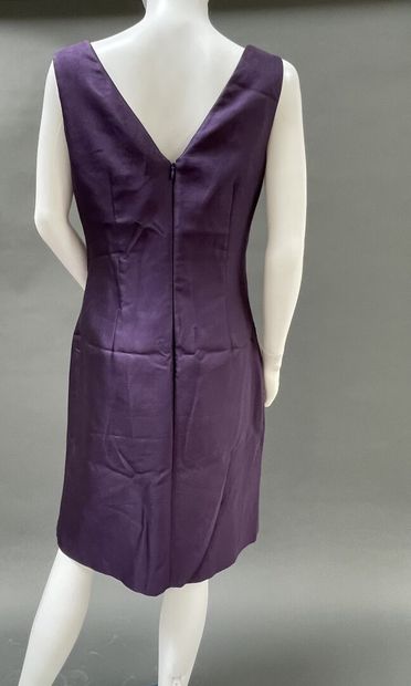RENATO NUCCI
Mauve silk sleeveless dress...