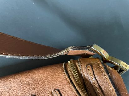 CHLOÉ 
Marcie bag in camel-colored grained...