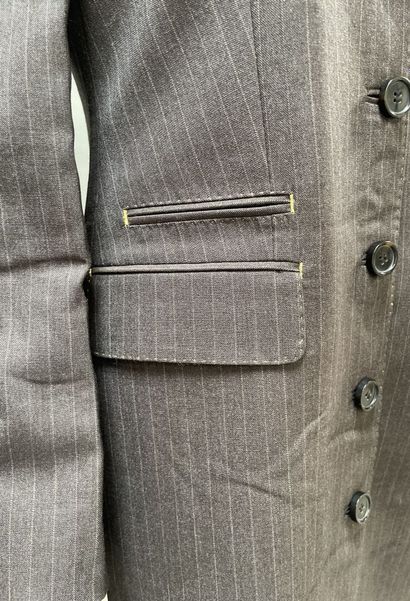 The KOOPLES and VICTOIRE 
Set includes an...