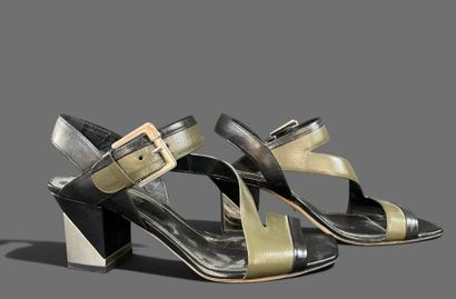 Sergio ROSSI
Pair of two-tone black and khaki...
