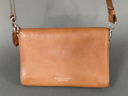 Ralph LAUREN 
25 cm camel leather clutch...