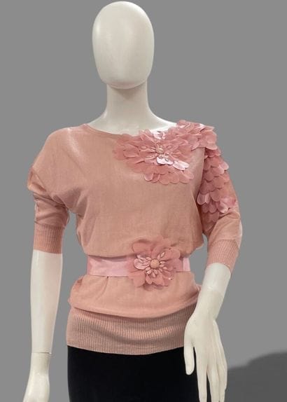 SPARKLE BY ETINCELLE 
Pink wool sweater embellished...