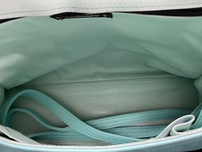 Gianni VERSACE and ANONYMOUS
Set of two bags:
-...