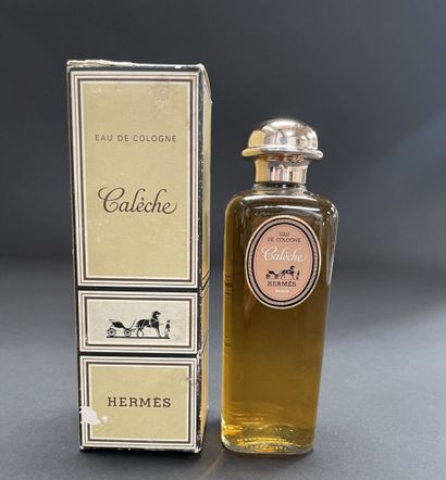 HERMES
One 480 ml (21 cm) bottle of Calèche...