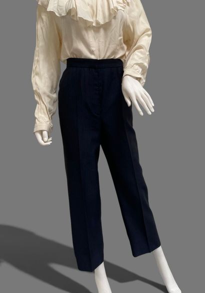 MC QUEEN, M MISSONI 
Set including navy blue...