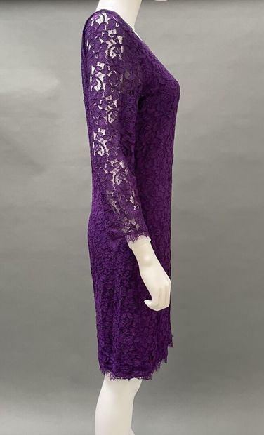DIANE VON FURSTENBERG
Long-sleeved purple...