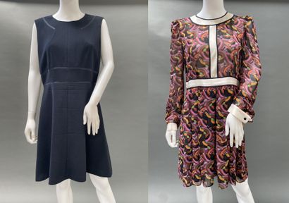 TARA JARMON
Set of two dresses: 
- Sleeveless...