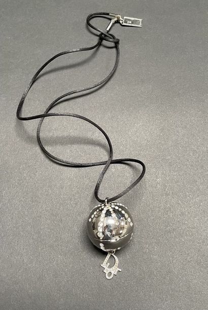 Christian DIOR Perfumes
DIOR LIGHT pendant,...