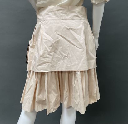 Angelo TARLAZZI
Beige cotton skirt with a...