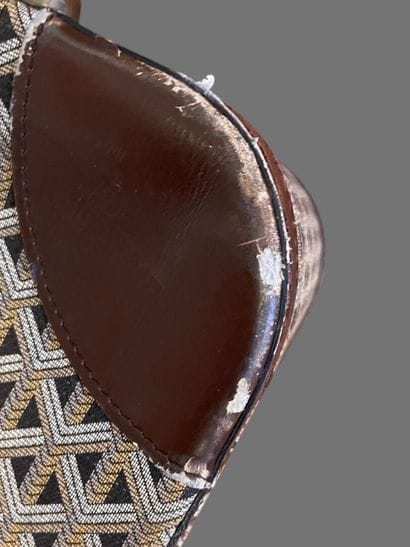 GOYARD
Set of 2 suitcases made of brown leather...