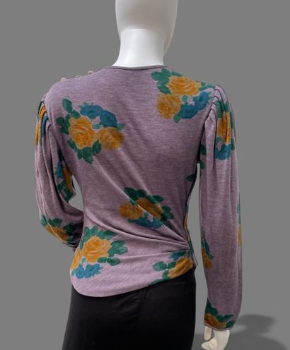 Claude MONTANA Paris and UNGARO	
Set including...