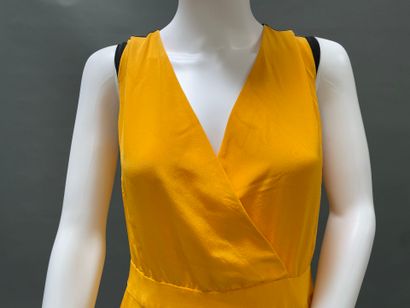 MAX MARA
Yellow and black sleeveless silk...
