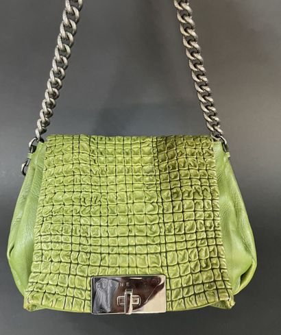 CELINE
Green 