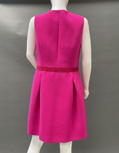 TARA JARMON
Set of two dresses: 
- Fuchsia...