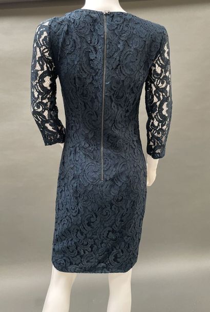Georges RECH 
Set includes: a navy blue guipure...