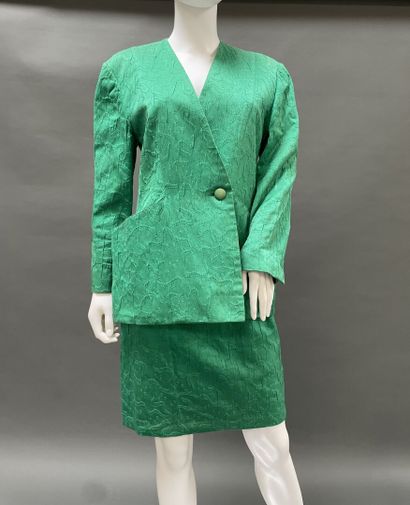 Christian DIOR Boutique 
Green silk tailored...