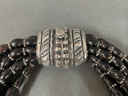 Anonymous 
Necklace made of black coral beads...
