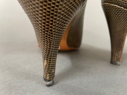 DELAGE Paris 
Pair of brown reptile-print...