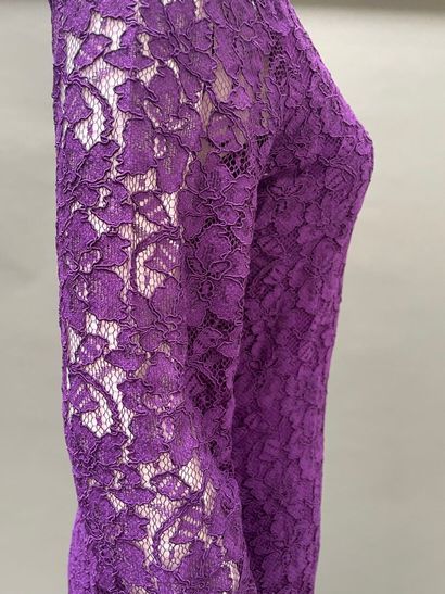 DIANE VON FURSTENBERG
Long-sleeved purple...