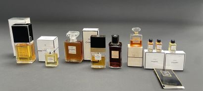 CHANEL
Perfume set:
-Cristalle Eau de Parfum,...