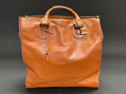 CHLOE
Beige leather bag, 35 cm, double handles,...