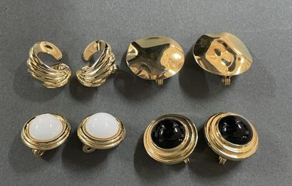 MONET 
Set of 4 pairs of gold-tone metal...