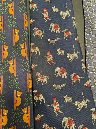 HERMES Paris
Set of seven printed silk ties...