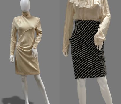 UNGARO Parallèle 
Set including an ecru wool...