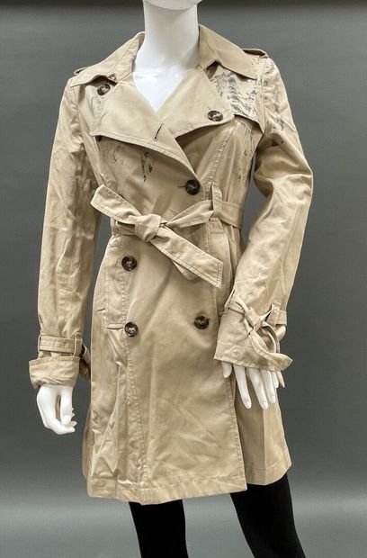 RED VALENTINO 
Beige cotton trench coat,...