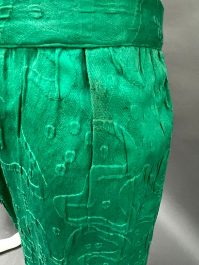 Christian DIOR Boutique 
Green silk tailored...