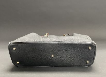 Christian DIOR
Black grained leather tote...