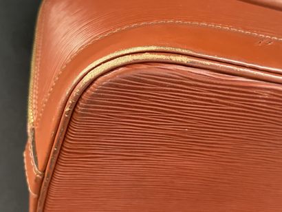 Louis VUITTON, circa 1996
Alma bag in camel-colored...