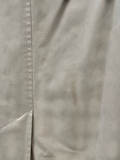 BURBERRYS
Beige cotton gabardine trench coat,...