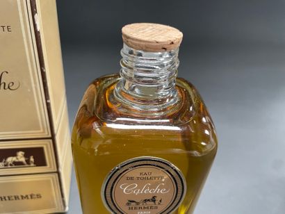 HERMES
One 480 ml (21 cm) bottle of Calèche...