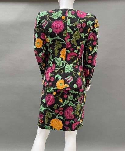 UNGARO Parallèle 
Floral-print suit on a...
